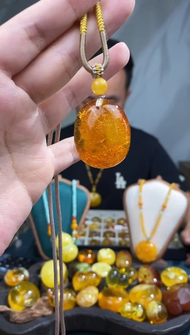 裸石琥珀未镶嵌 基地发货 一物一证 顺丰包邮