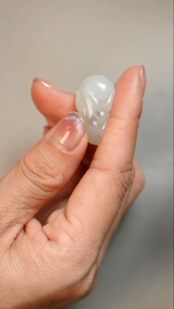 未镶嵌和田玉挂件兔子