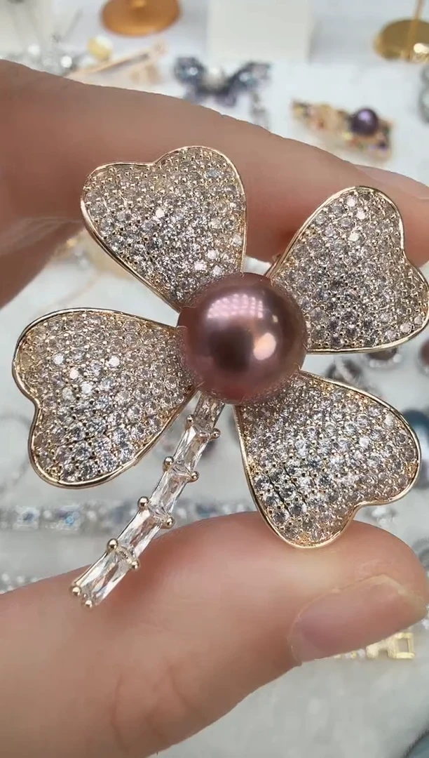 未镶嵌胸饰淡水珍珠四叶