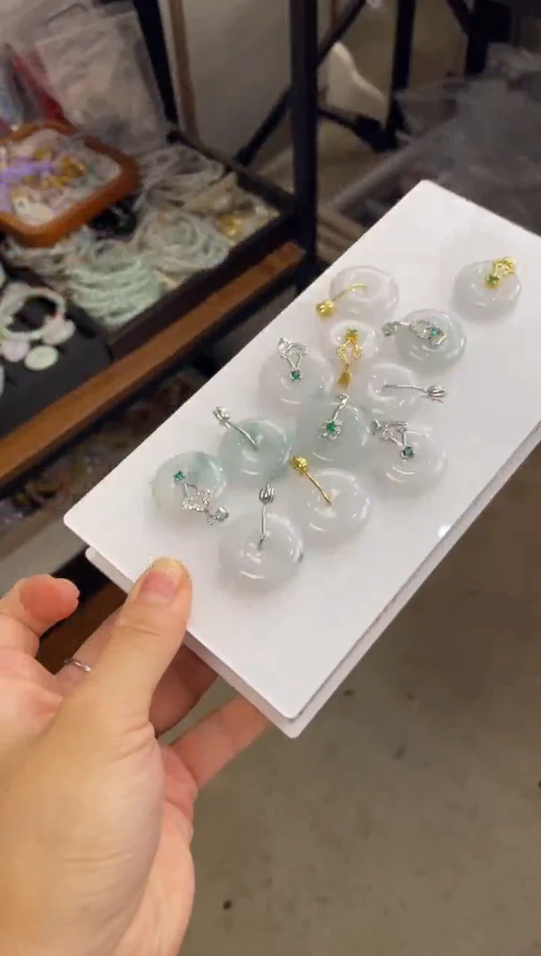 颈饰未镶嵌翡翠多样性发一