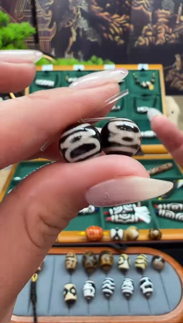 合金颈饰玛瑙/玉髓（覆膜）38.(微瑕)