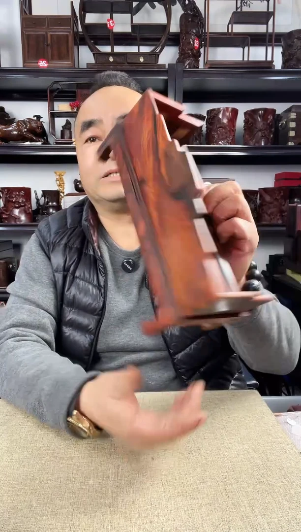 木131老李红木工艺品