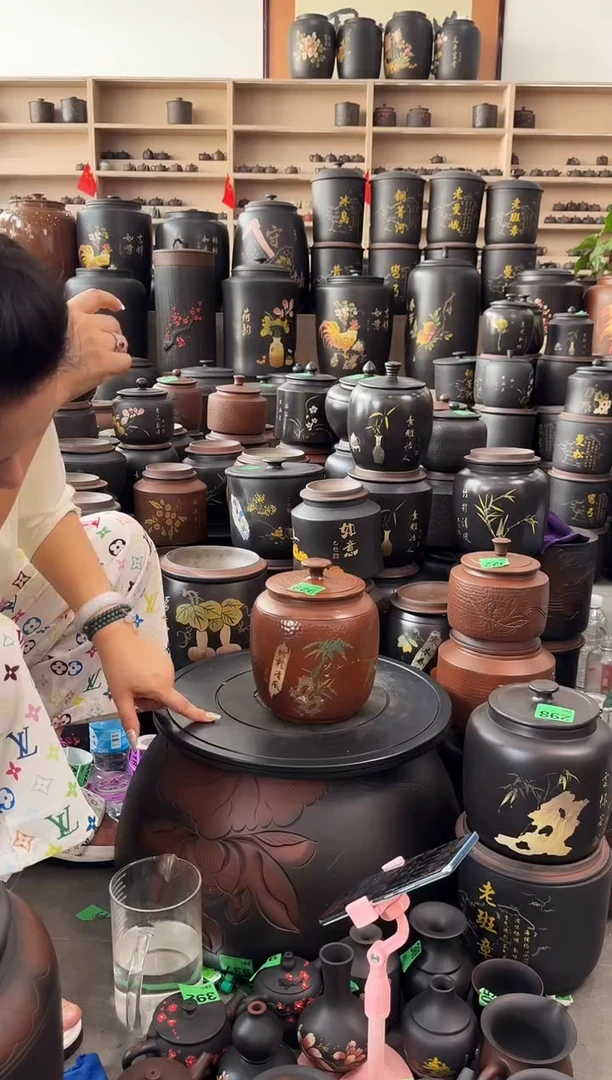 罐瑕疵茶叶罐  冬瓜古铜色 926