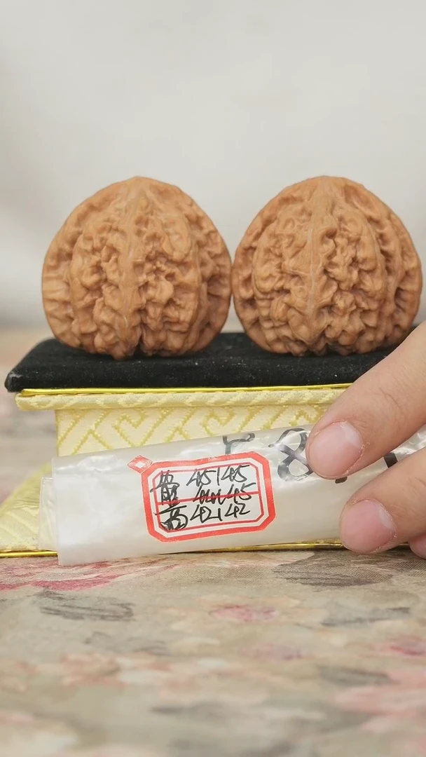 把件文玩核桃非嫁接大粗筋