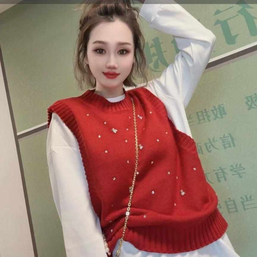 潮流款红色小熊钻马甲