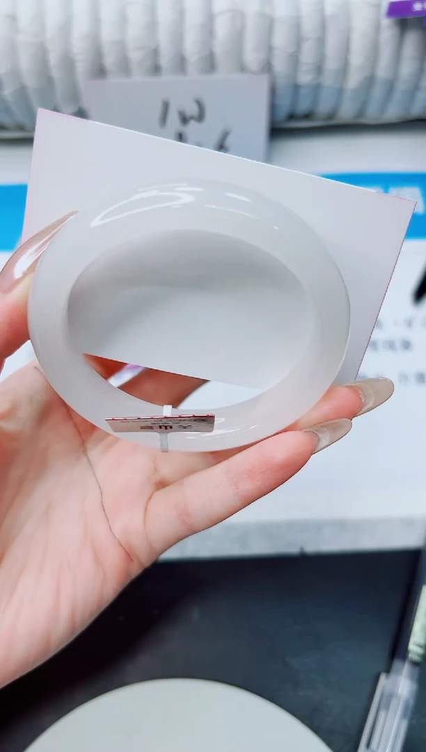 未镶嵌手镯石英质玉59/60.2