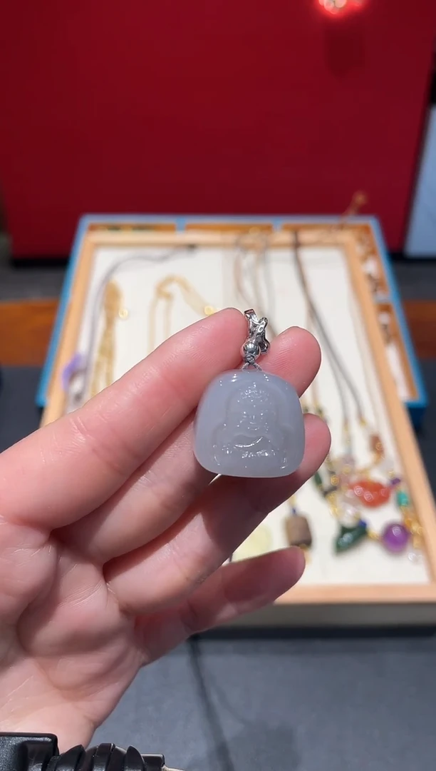 颈饰未镶嵌和田玉宝宝佛