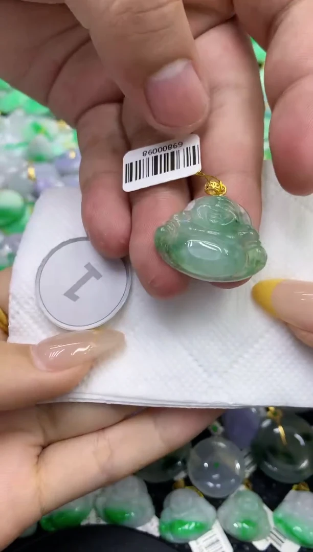 颈饰未镶嵌翡翠天然缅甸翡翠A货