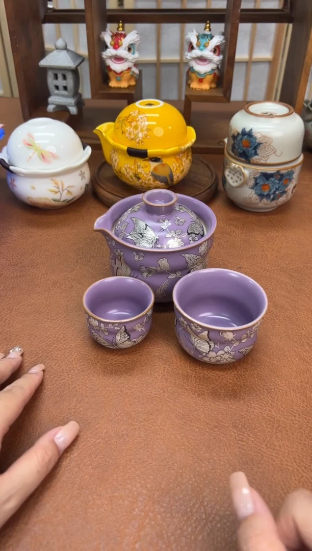 旅行茶具真好看！