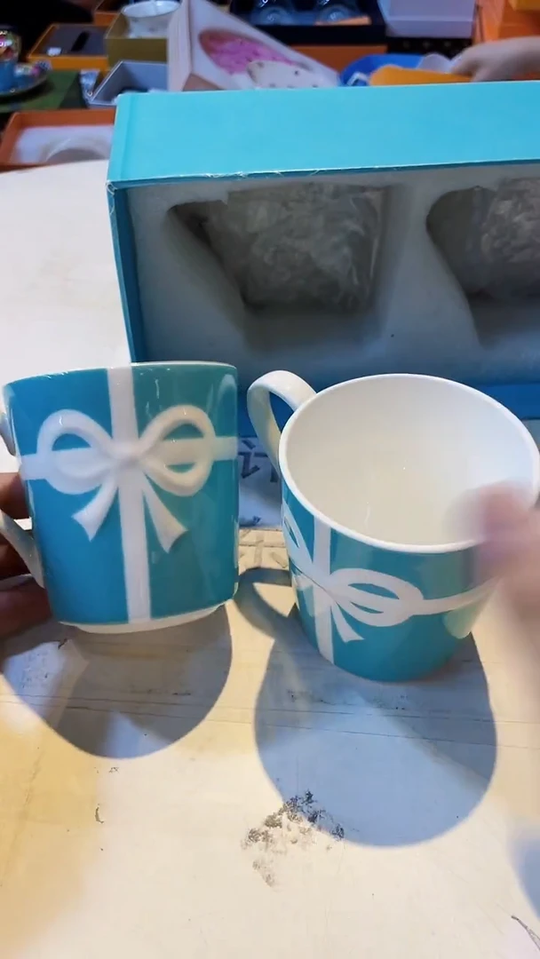 杯鸿辉家品牌瓷器，京东包邮！