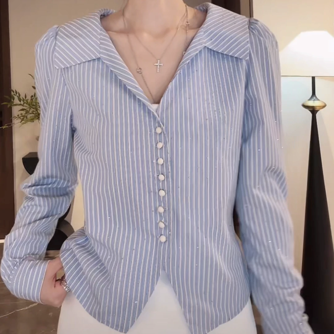 时尚气质设计师感条纹衬衫女2025新款春夏法式小众蓝色长袖衬衣