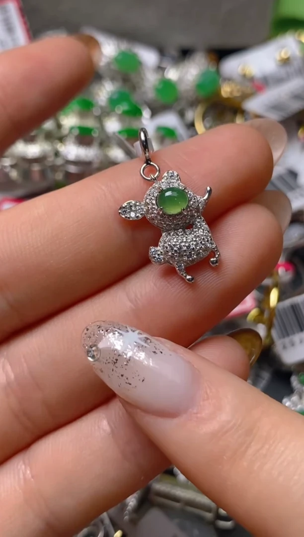 银S925镶嵌戒指翡翠百内无证书