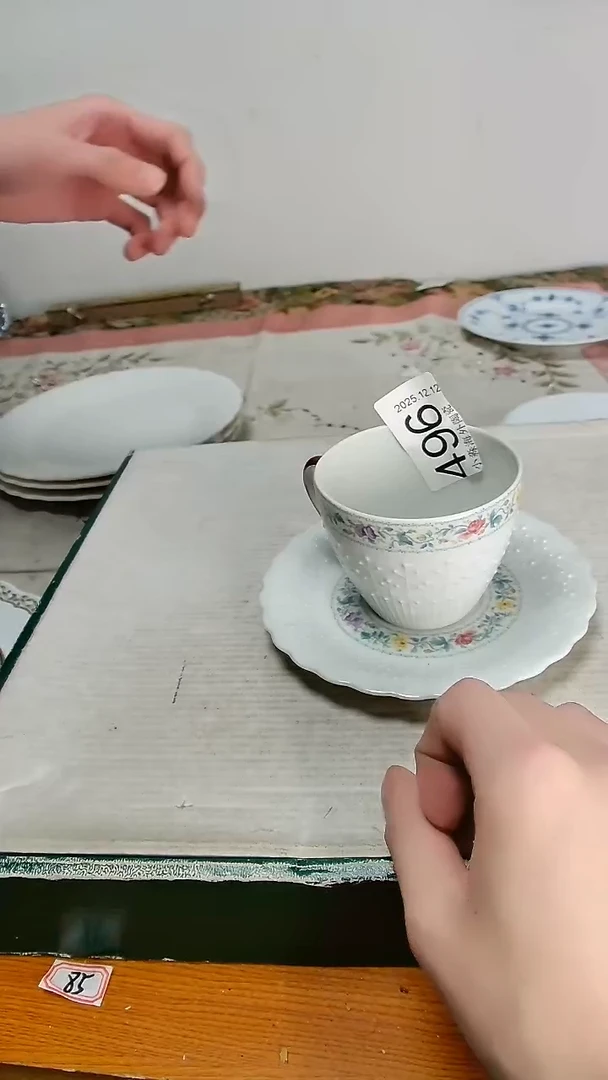 瓷片凡**烦小淼海外陶瓷工艺品