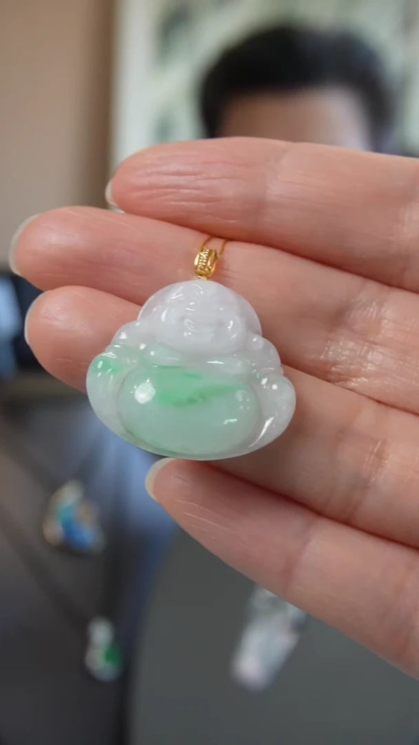 【闪购商品】翡翠吊坠(不含链)18K金镶嵌天然缅甸翡翠吊坠
