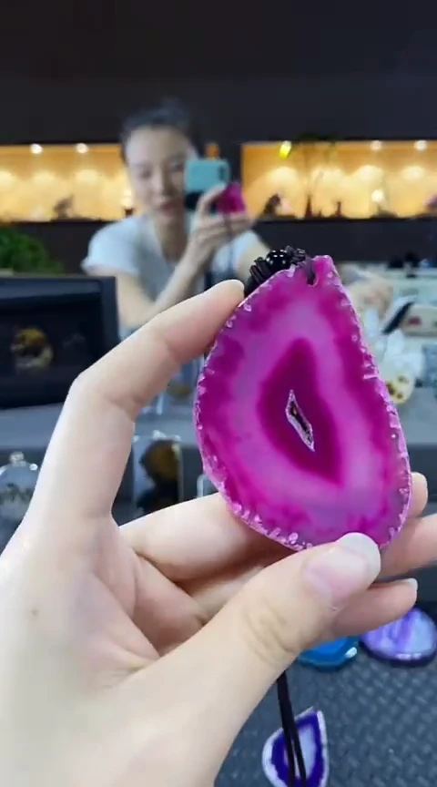 未镶嵌颈饰玛瑙/玉髓穗**安玛瑙