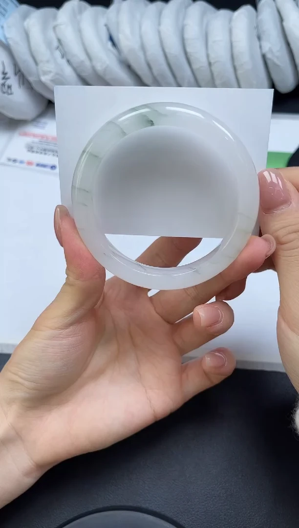 未镶嵌手镯石英质玉027-5859