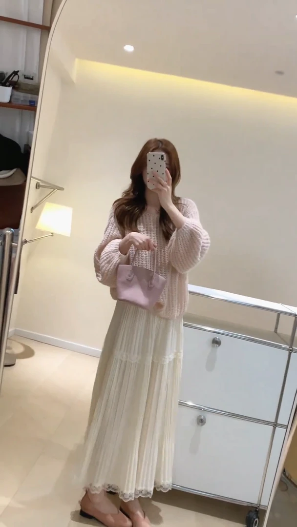 2025早秋新款女装韩系温柔慵懒风软糯毛衣高腰显瘦花边蕾丝半身裙