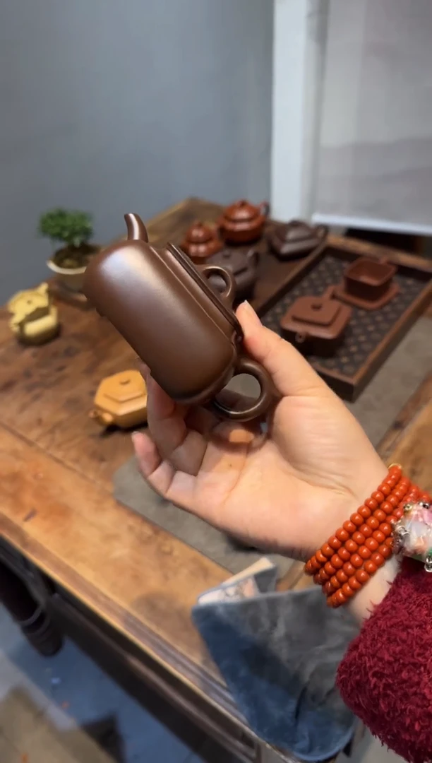 茶壶紫砂王*长四方 紫砂壶