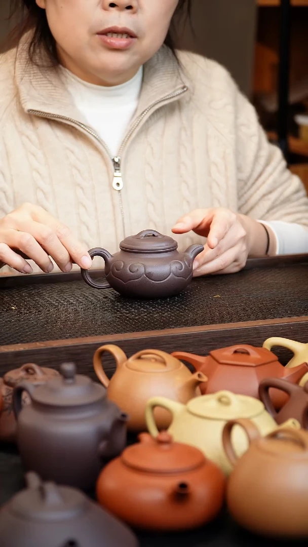 茶壶紫砂景州款仿古如意，四井黑墩头，170毫升左右