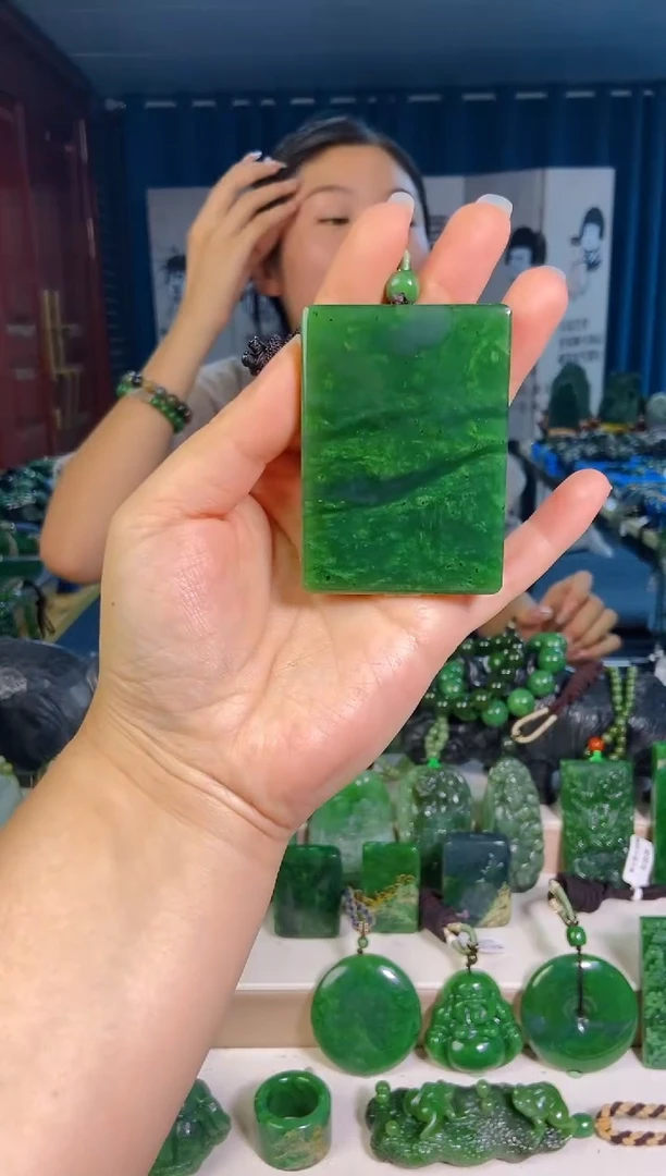 和田玉未镶嵌挂件1