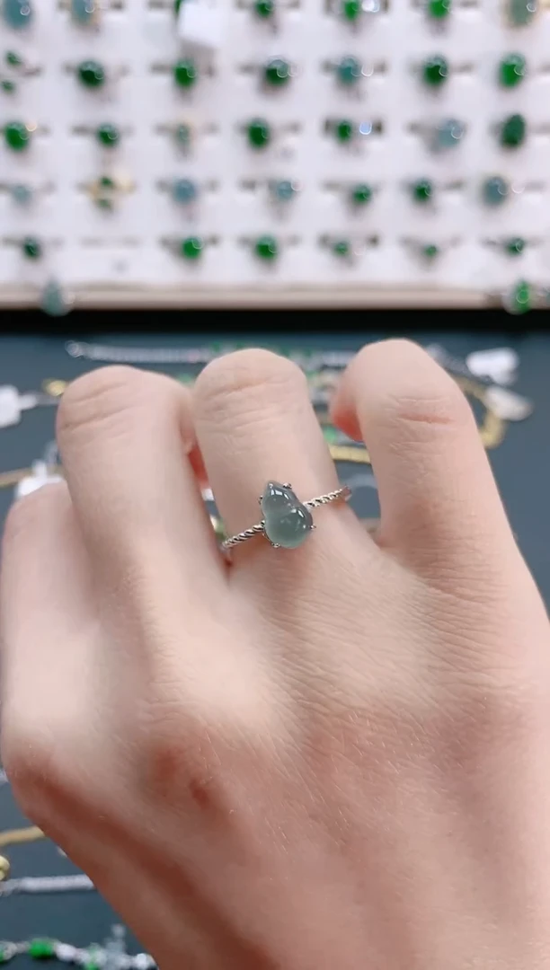 【闪购商品】翡翠戒指银S925镶嵌天然翡翠
