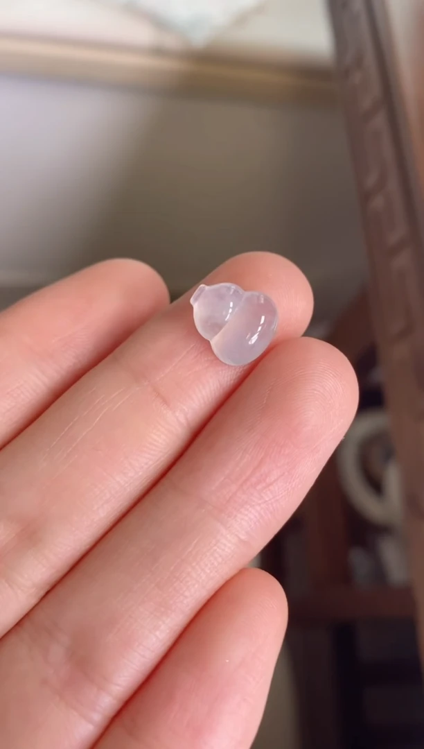 【闪购商品】翡翠裸石未镶嵌葫芦裸石