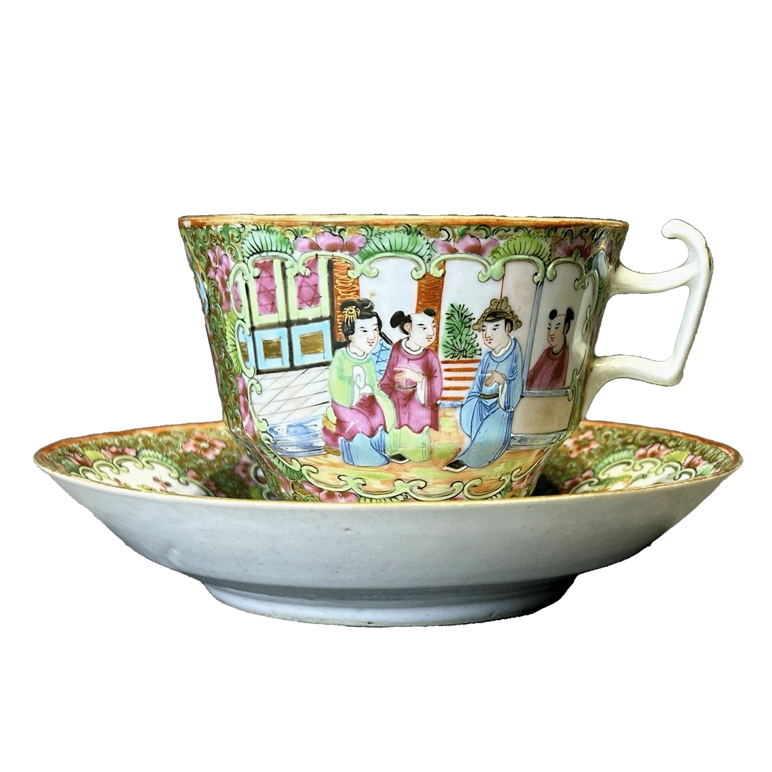 25068318x广彩开窗人物杯碟套装