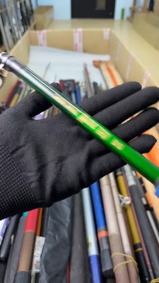 重***岁孤品微瑕，以直播间介绍为准，加10元发顺丰。