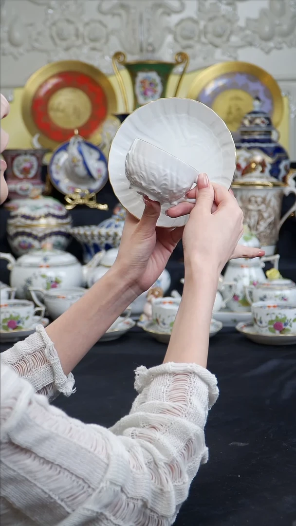 骨瓷婷婷中古器物如图所示96