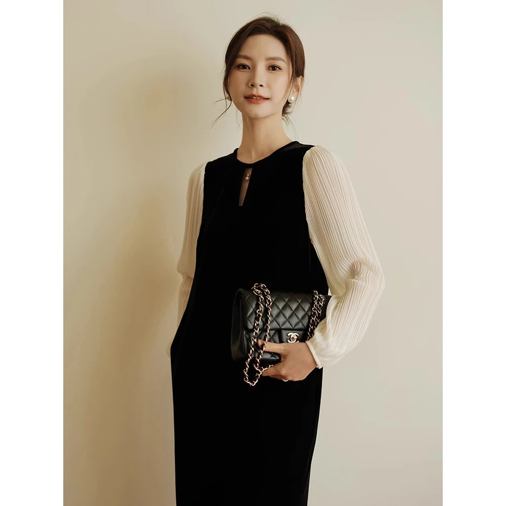 春秋气质长袖连衣裙女装2025秋季新款复古法式褶皱时尚休闲裙子潮