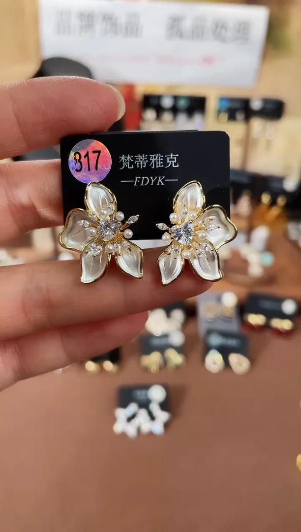 合金925银锆石梵817