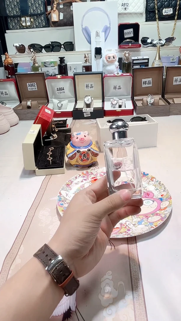 瓷片瓷器 库房到期 全部地板价@@1