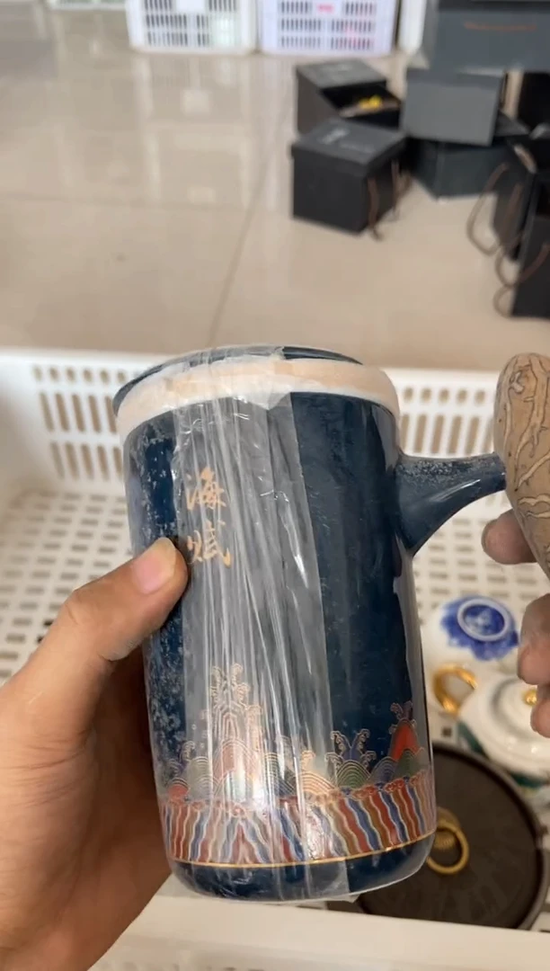 杯无运费险有瑕疵的摄影的产品有使用过的痕迹有点脏介意勿拍