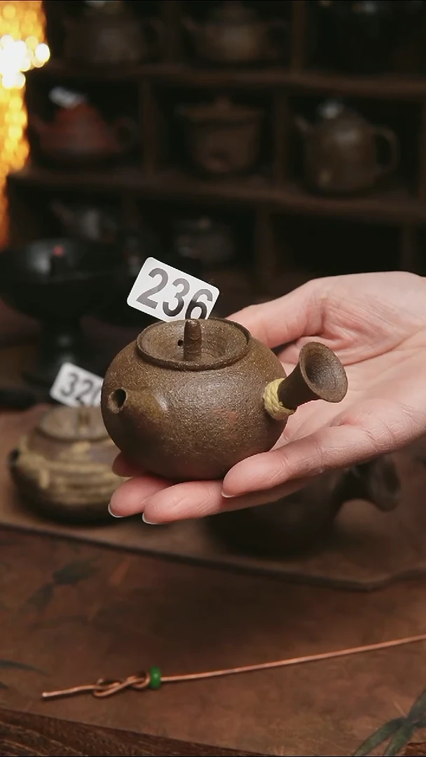 236号紫砂全手侧把茶壶98毫升