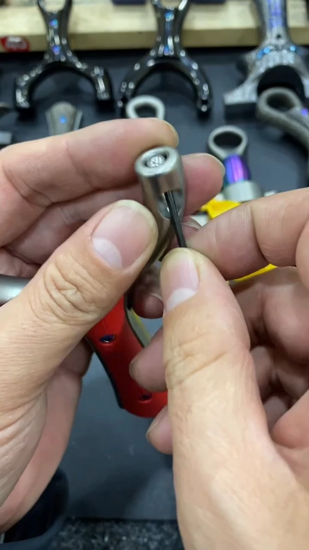 1***切毒舌牛角孔道顶卡弹弓