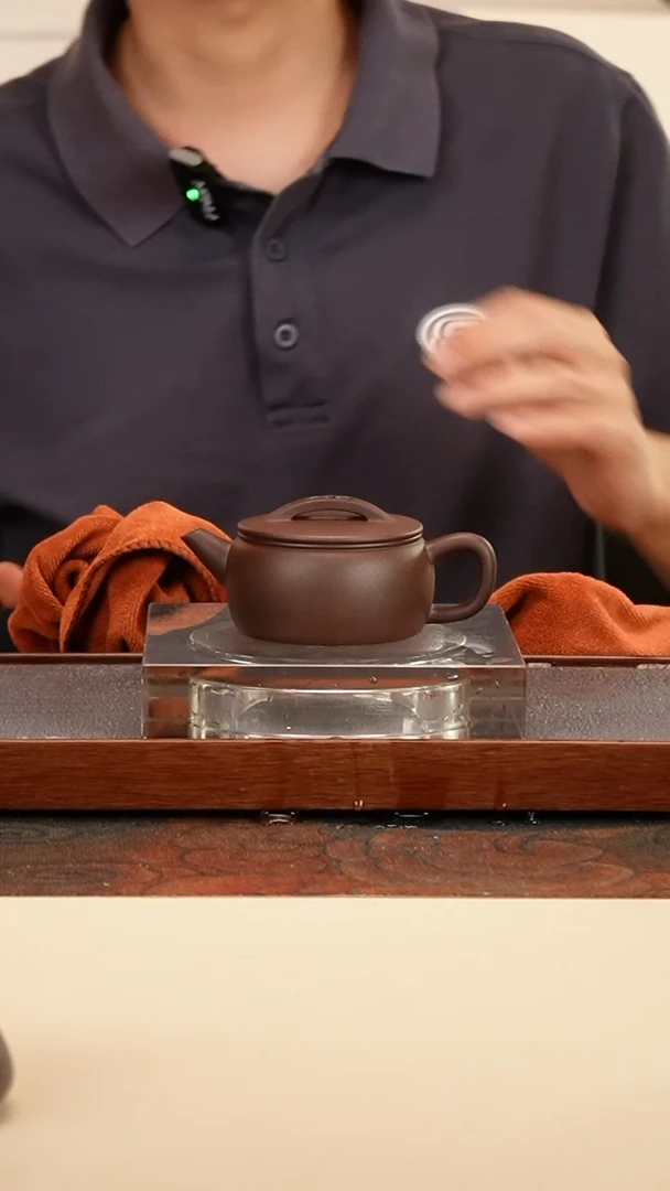 茶壶紫砂汉瓦壶深井紫泥140cc钱币孔