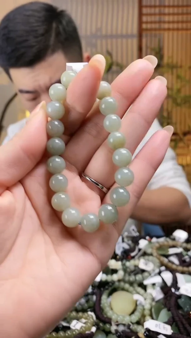 【闪购商品】和田玉颈饰未镶嵌多样性发货，拍一发一