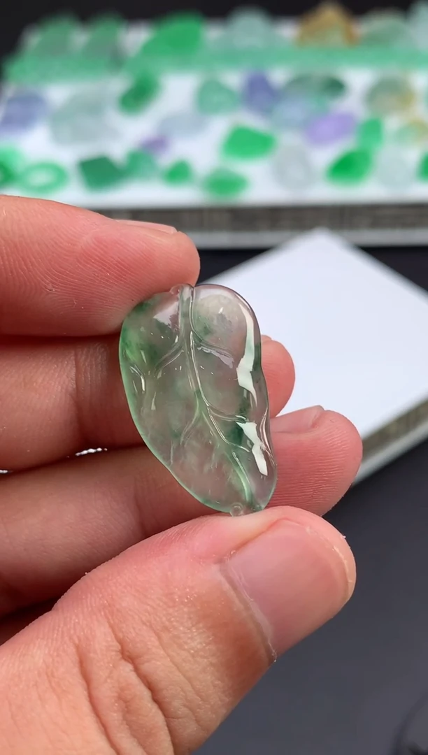 未镶嵌定制翡翠桃****4翡翠