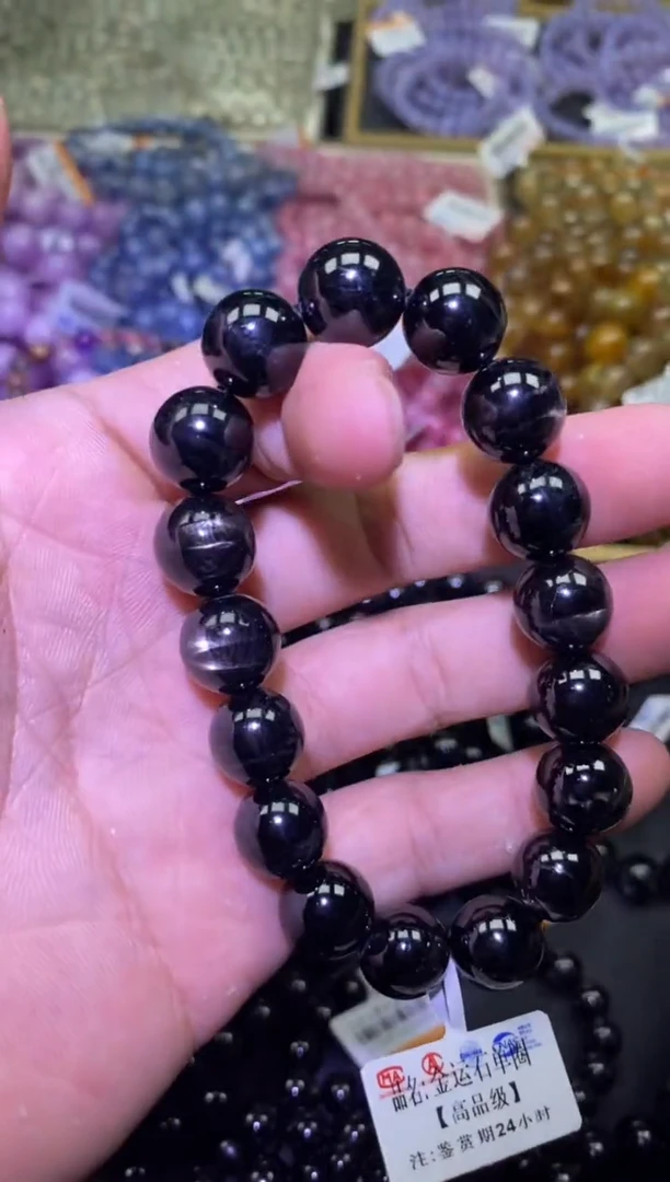 未镶嵌辉石单圈A0031-多样性发其一