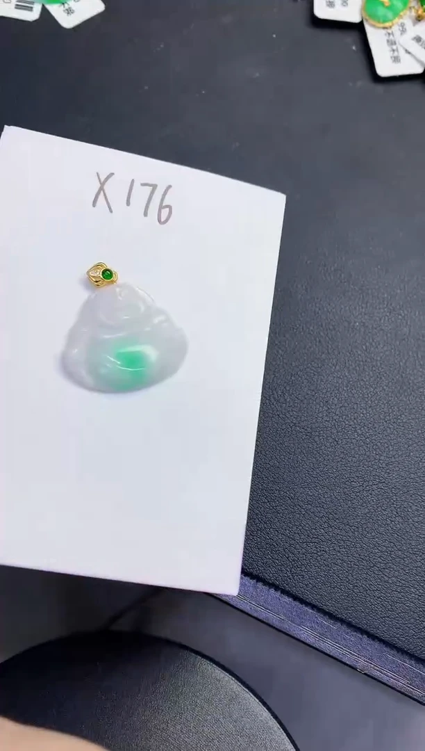 颈饰未镶嵌翡翠缅甸天然翡翠A货