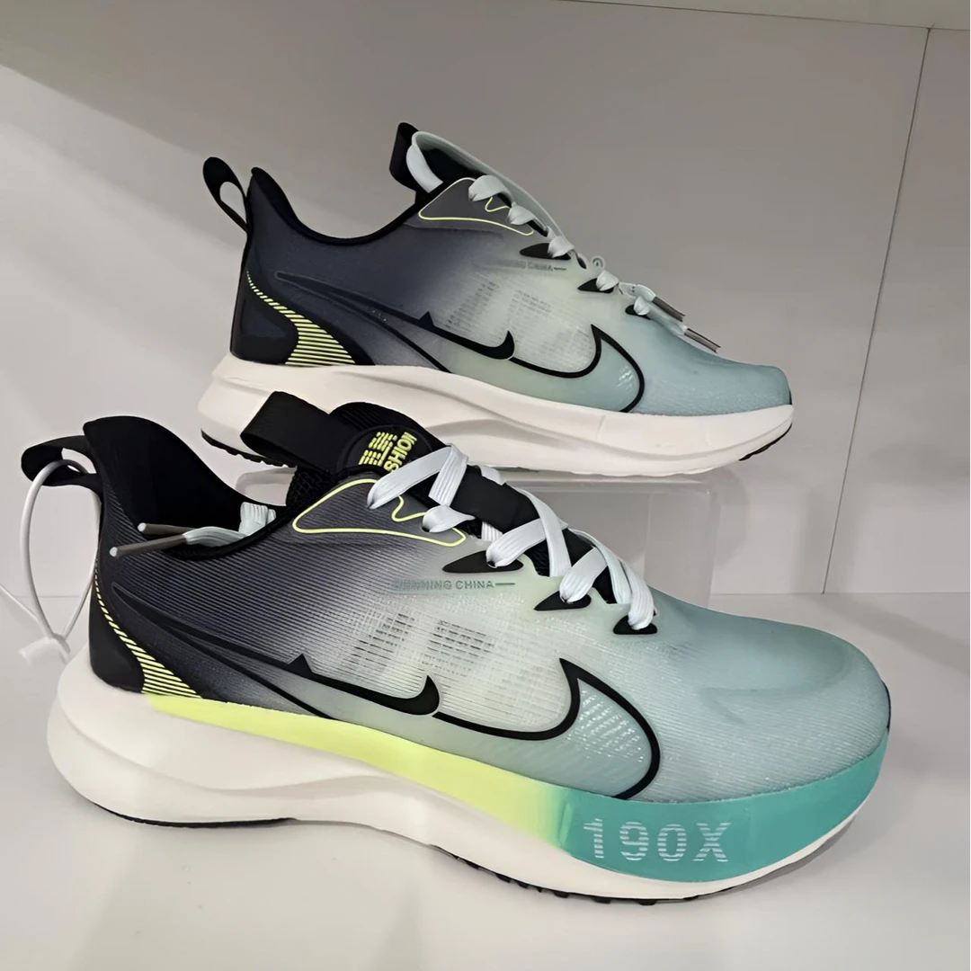 男款轻盈运动鞋/终身免费洗鞋养护/顺丰/京东/包邮