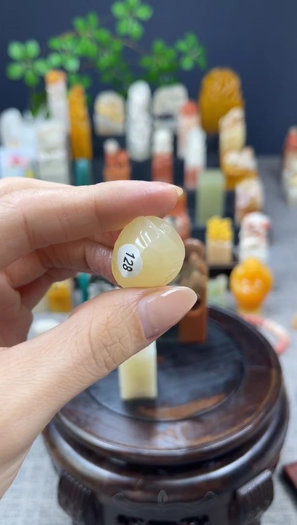 【闪购商品】昌化石印石128