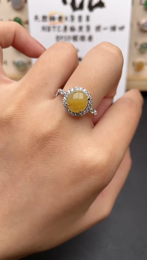 【闪购商品】翡翠戒指银S925镶嵌一物一证一礼盒