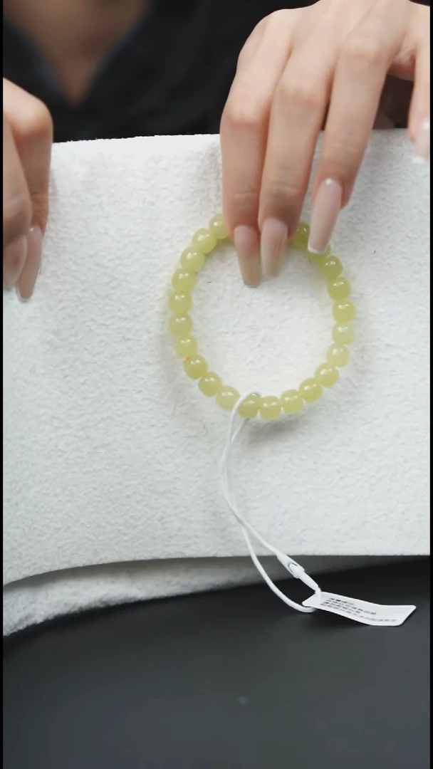 未镶嵌手链和田玉HC30156冰黄老型珠手串