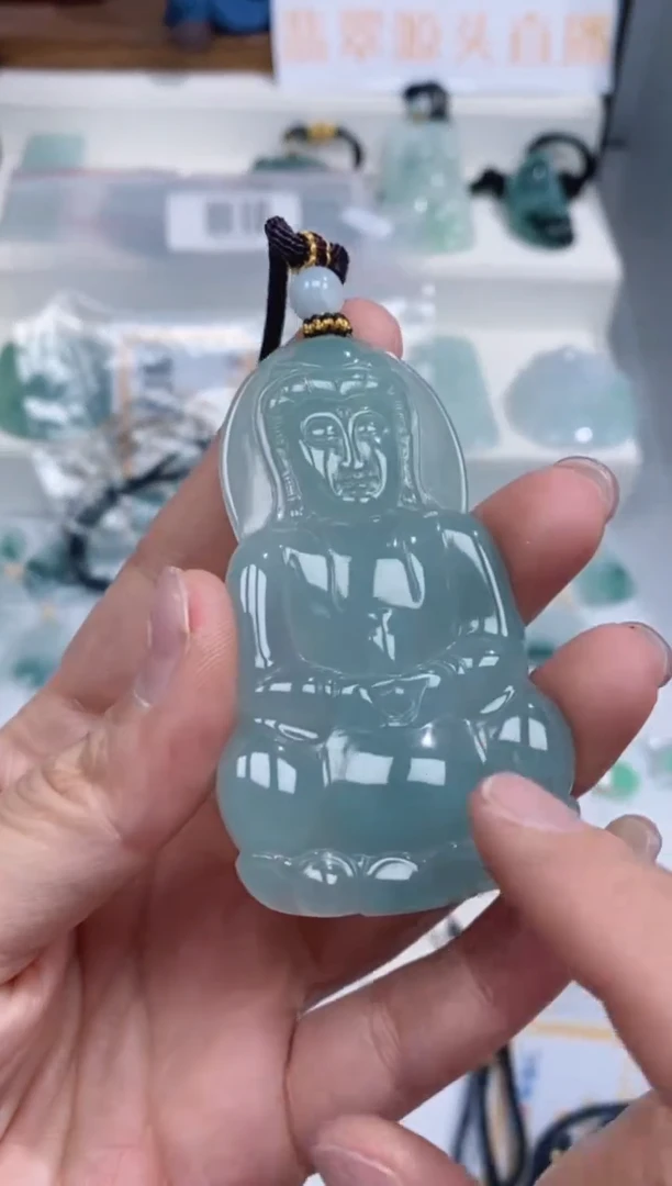 颈饰未镶嵌翡翠吊坠