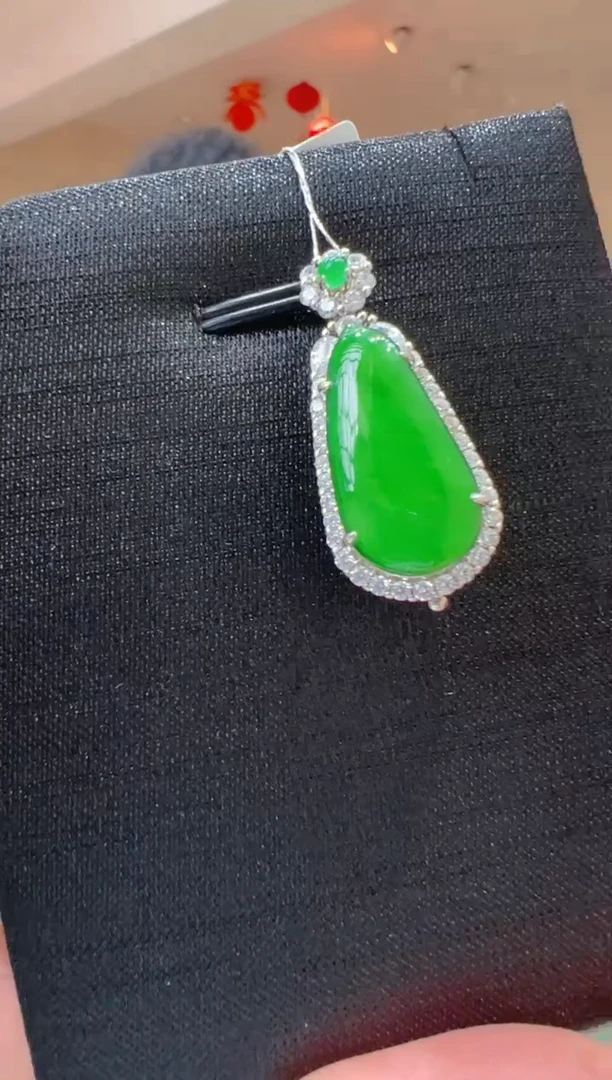 【闪购商品】翡翠吊坠(不含链)银S925镶嵌