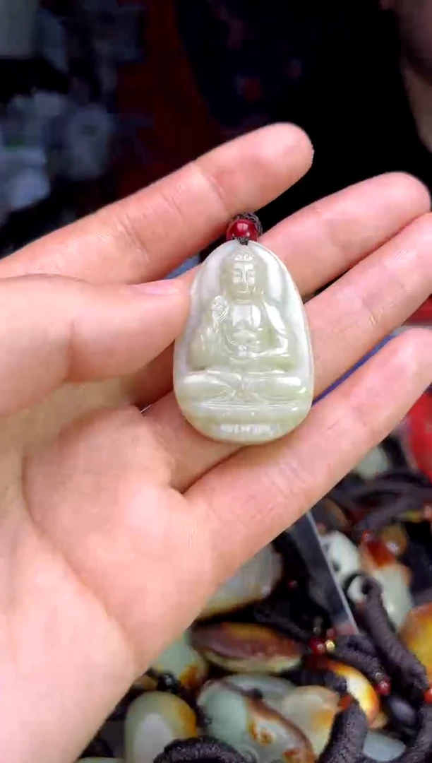【闪购商品】和田玉未镶嵌颈饰1