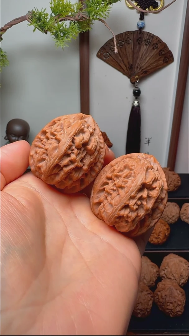 把件文玩核桃红锦锂货头 肚40