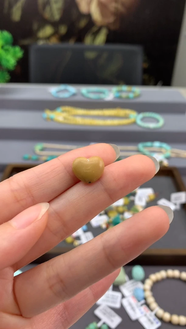 未镶嵌单珠(1颗）南红玛瑙Q17