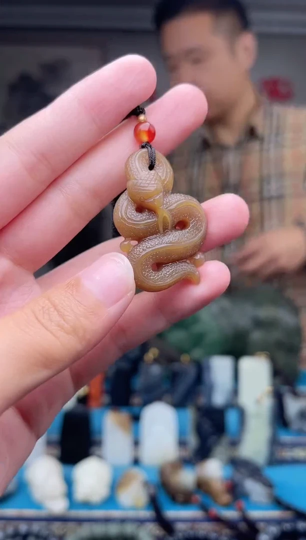 未镶嵌和田玉挂件1